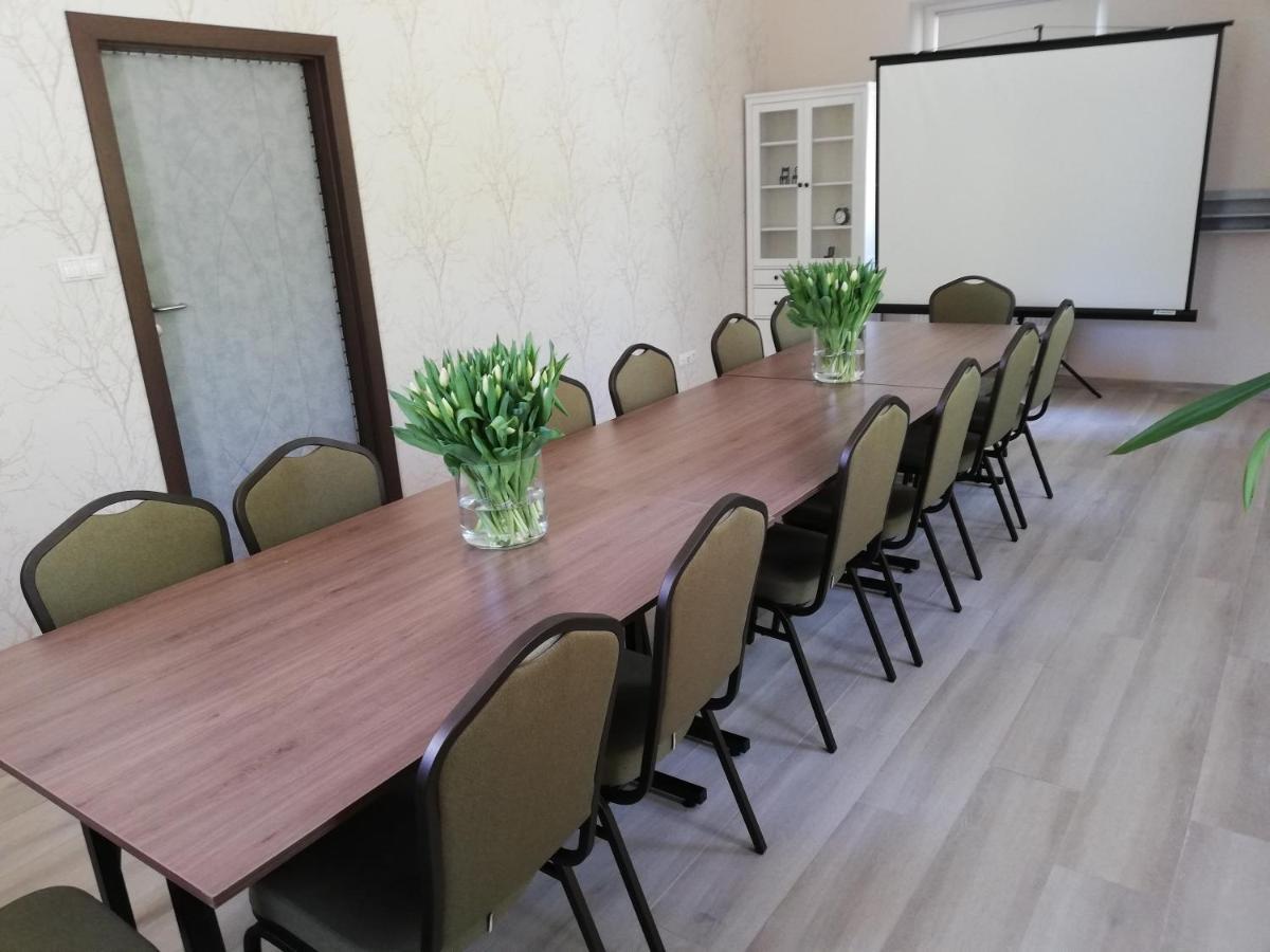 Wielspin Puszczykowo Buitenkant foto
